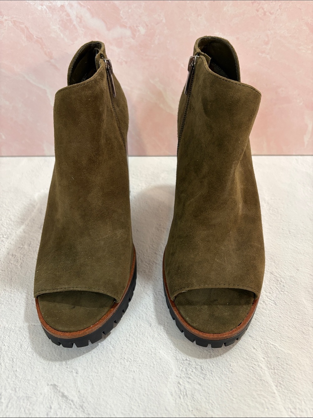 Vince Camuto Olive Suede Open-Toe Ankle Booties NWOT 9